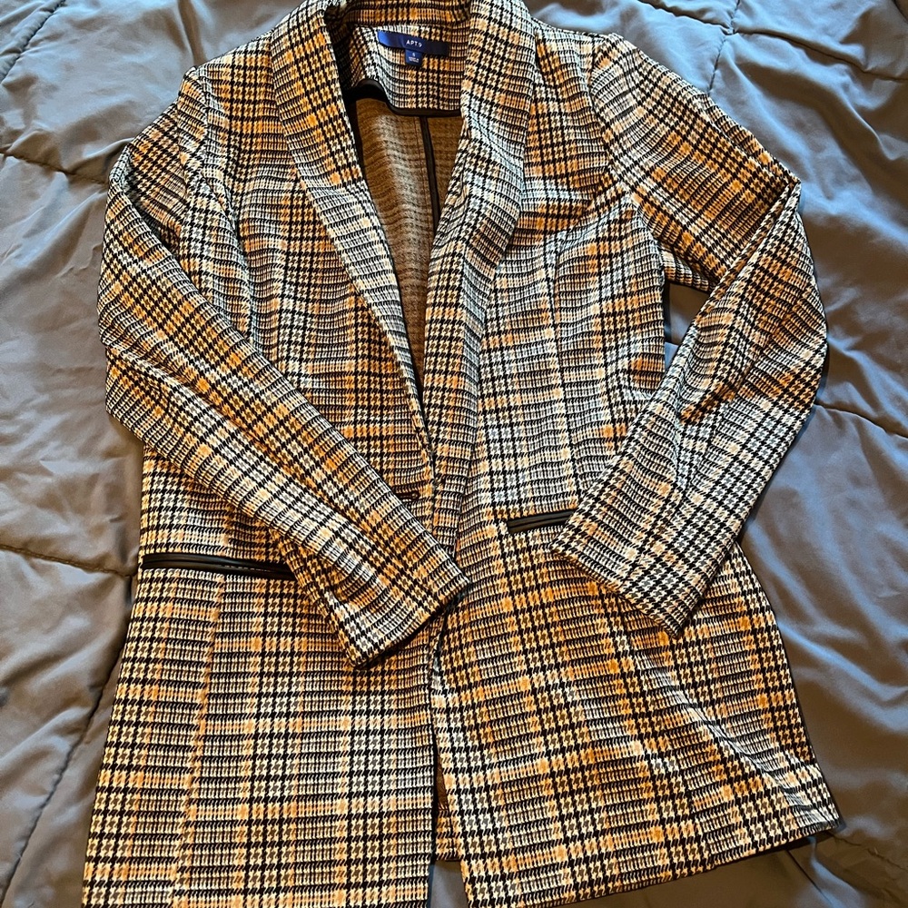 Apt. 9 Plaid Blazer